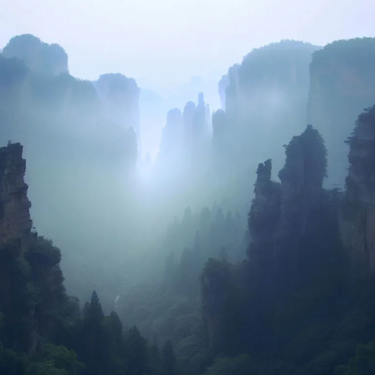 Zhangjiajie National Forest Park - Un paradis natural spectaculos în inima Chinei
